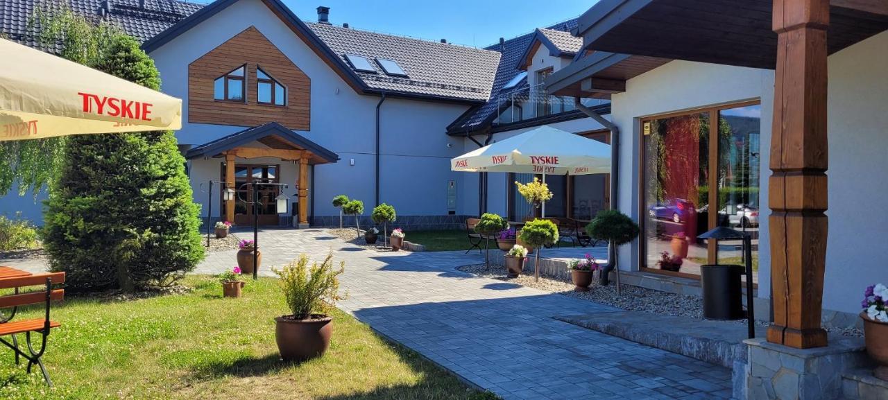 Villa & Gospoda Krakowska Kobiernice Buitenkant foto